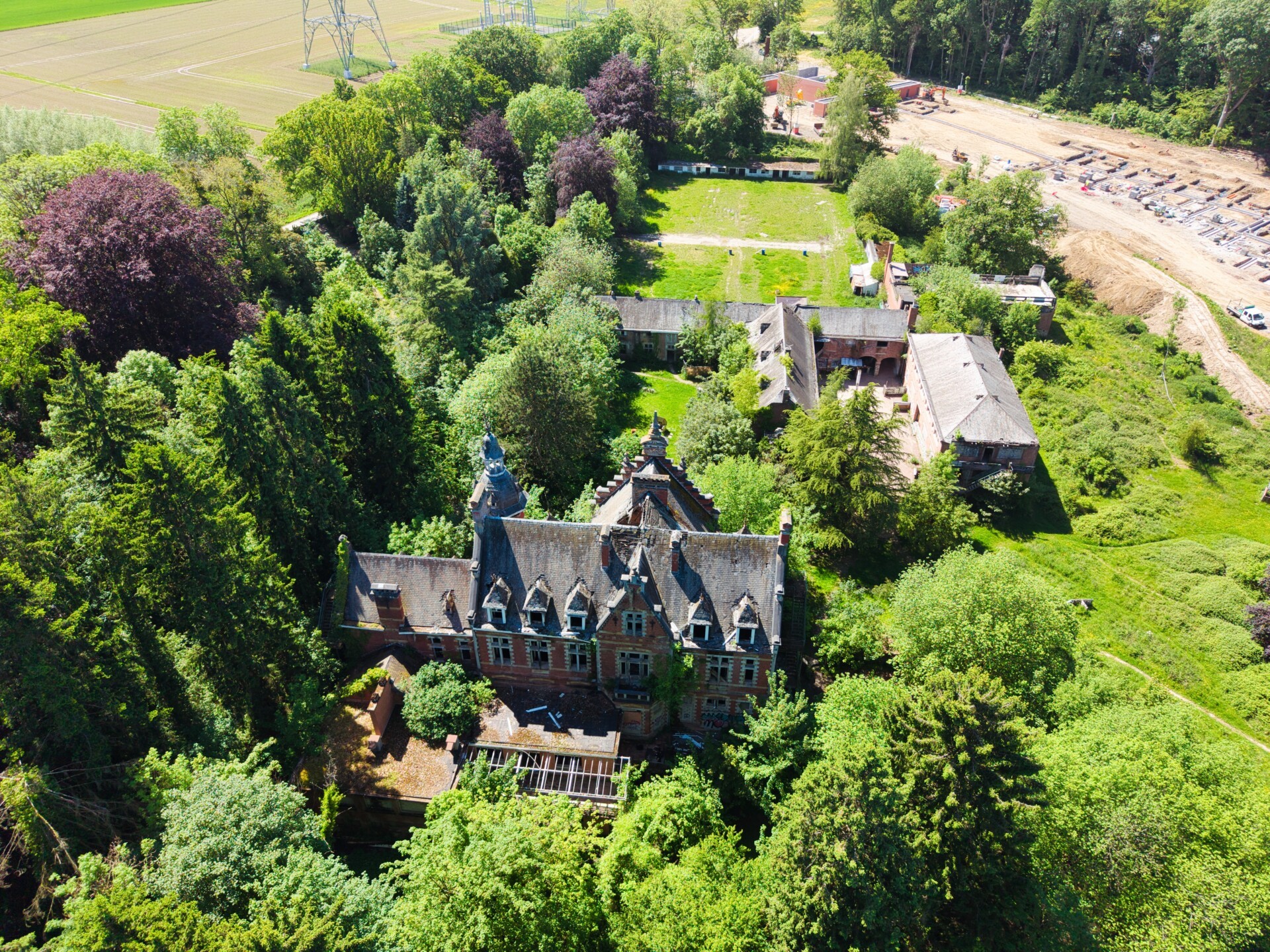 Château de la Motte en Gée – Verfallene Eleganz vor den Toren von Tihange